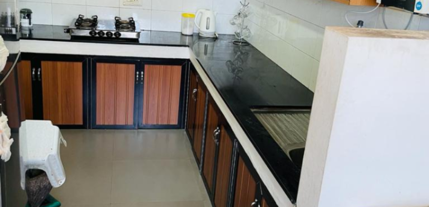 2 bhk flat furnished at Falnir 52 lakhs