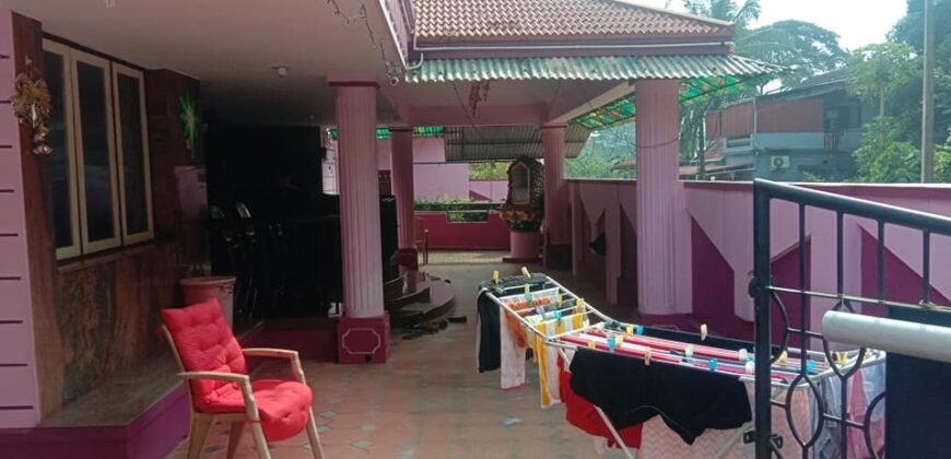House for Sale at Nagoori , Mangalore 2Cr