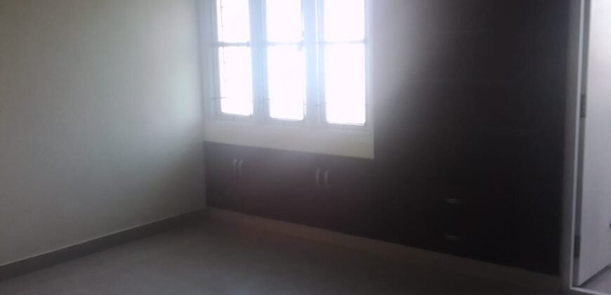 3 bhk semi furnished flat at Urwa, Mangalore 85 lakhs