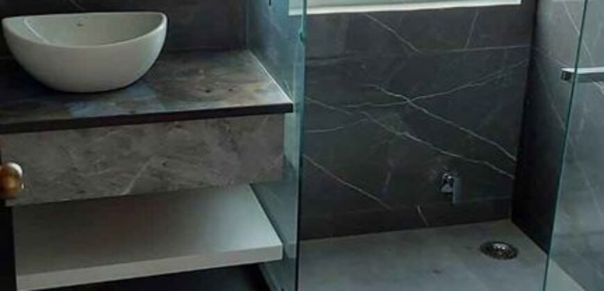 Flats at Gurgaon, Delhi