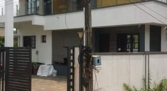 house at Morgangate, Mangalore. 2.75cr