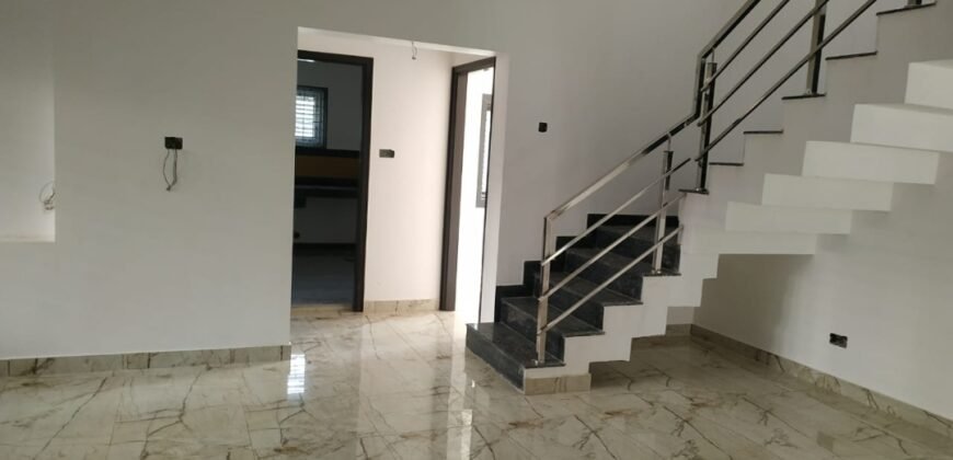 House at Kodical 1.5 cr