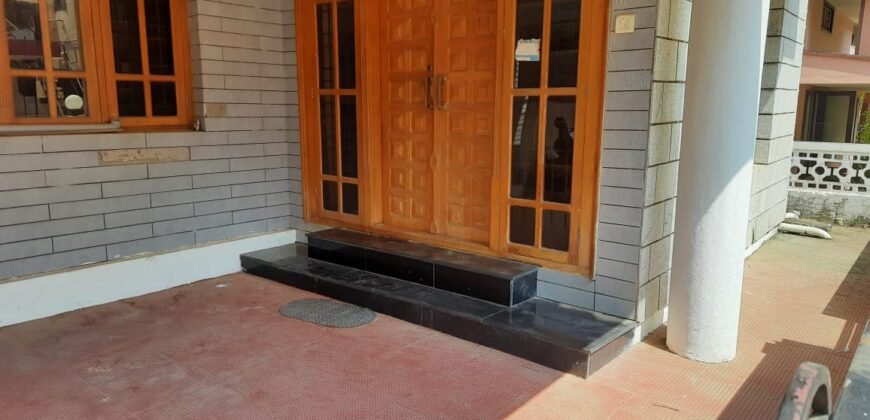 4 bhk house at Pandeshwar