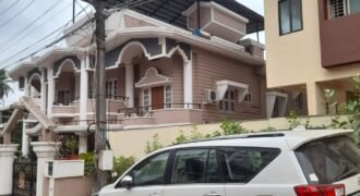 6 bhk house at Kadri 2.60cr