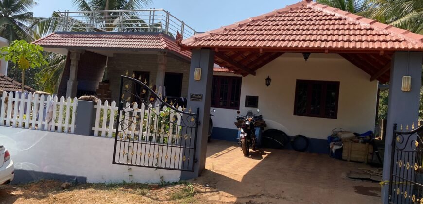 3 bhk house at Padavinangady 75 lakhs