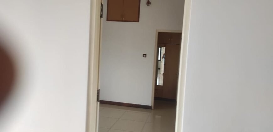 5 bhk house at Kadri 1.70 cr