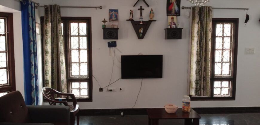 6 bhk house at Kulshekar Niddel 2 Cr