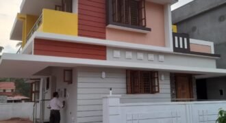 House at Marakada 72 lakhs