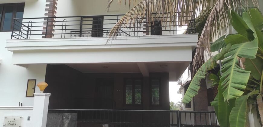 5 bhk house at Kadri 1.70 cr