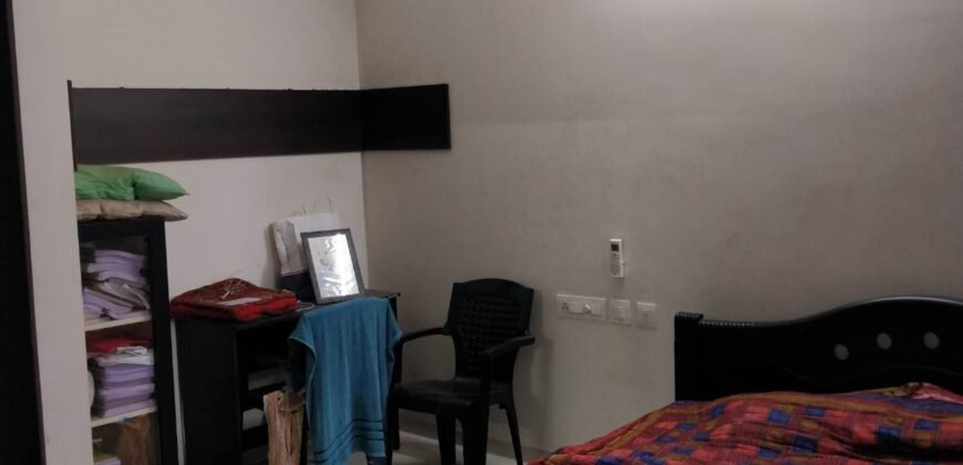 A Fully furnished 3bhk Flat in Bondel for sale.
