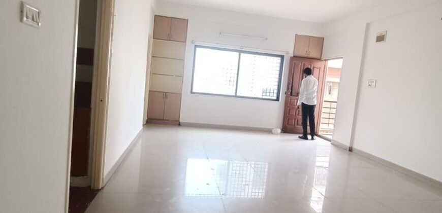 3 flats of 3 bhk and 2 flats of 2 bhk in Hebbala Kempapura Main Road ..