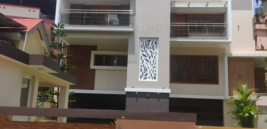 12 cents land and 5 Bhk independent house for sale at Ashok Nagar