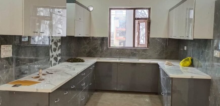 Builder Floor Apartments In Greenfield Colony Faridabad